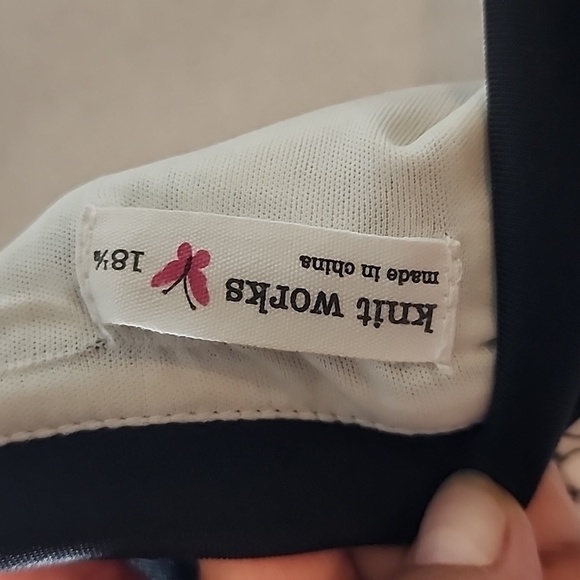 🤎 NWT! Speachless V Neck Dress - Picture 10 of 13